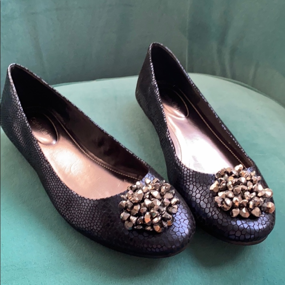 Rare find! Calvin Klein flats!